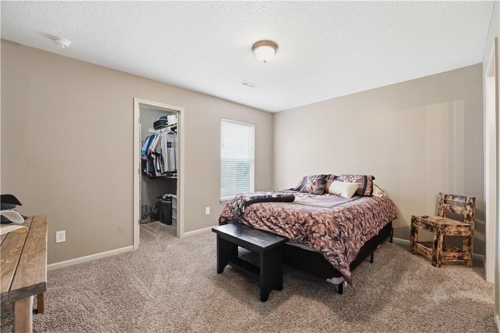 2268 W Concord Drive — photo 37