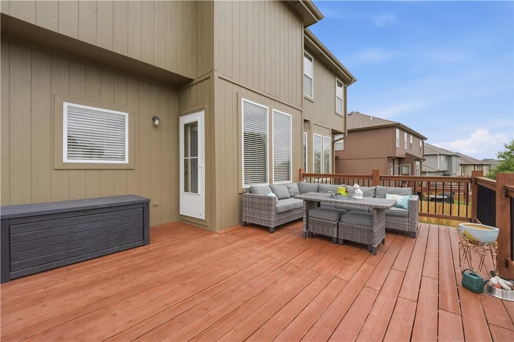 2268 W Concord Drive — photo 49