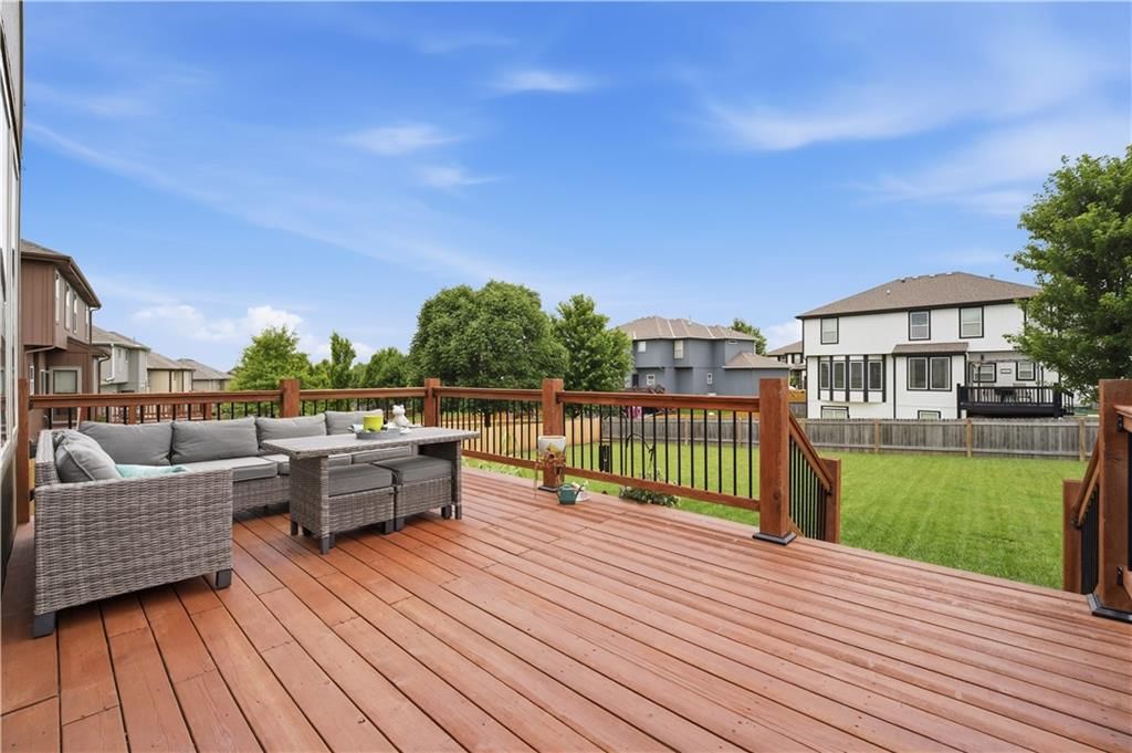2268 W Concord Drive — photo 50