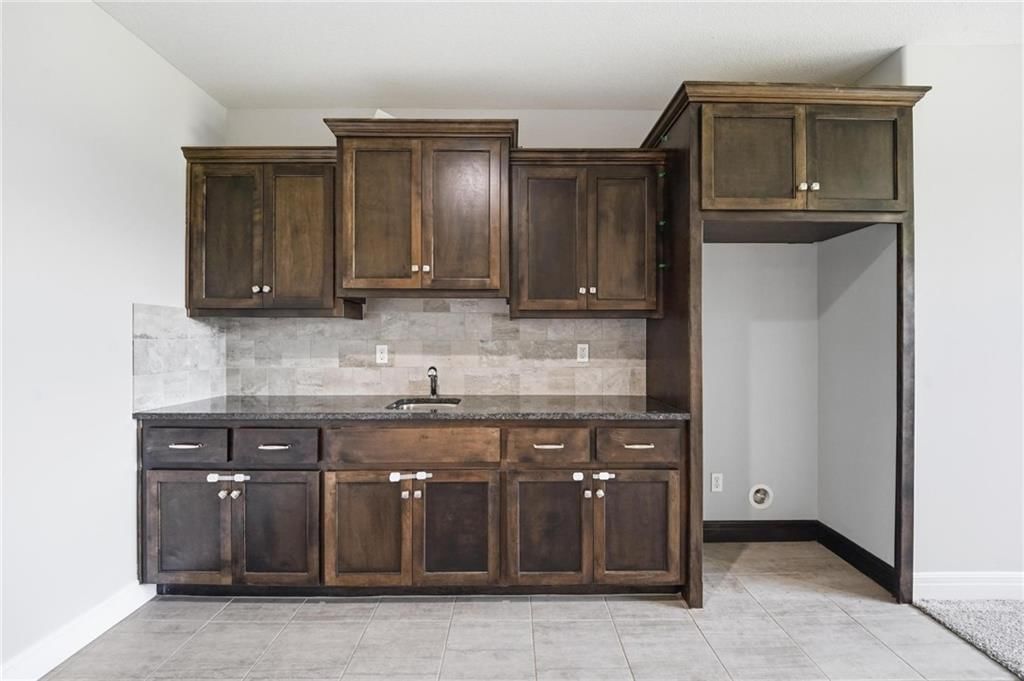 25136 W 148th Terrace — photo 44