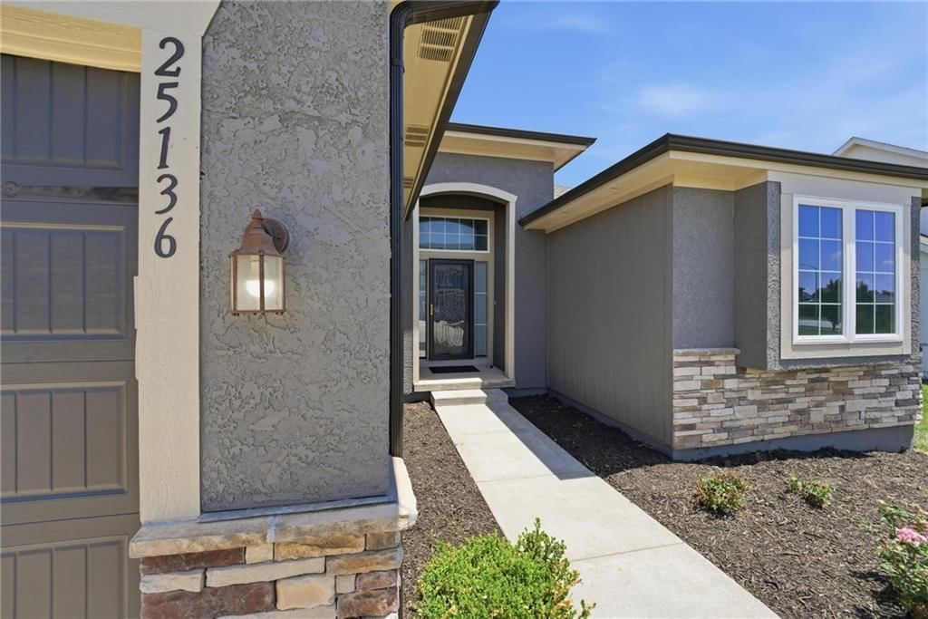 25136 W 148th Terrace — photo 59