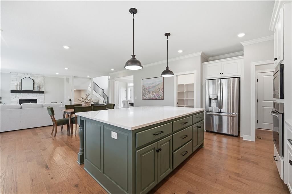 318 NW Ambersham Drive — photo 12
