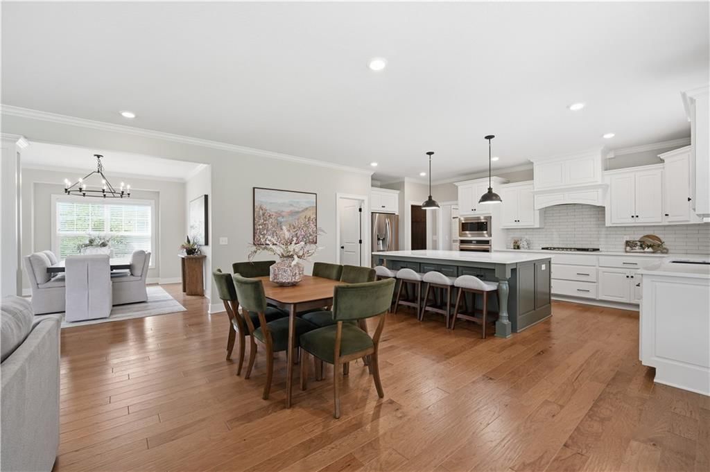 318 NW Ambersham Drive — photo 13