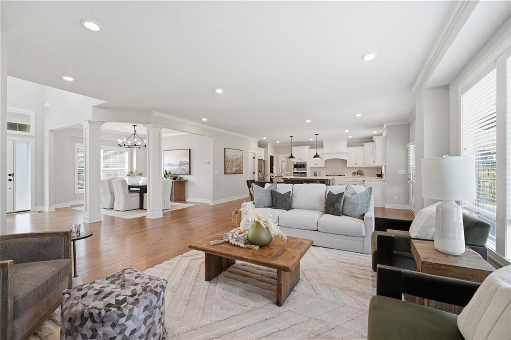 318 NW Ambersham Drive — photo 19