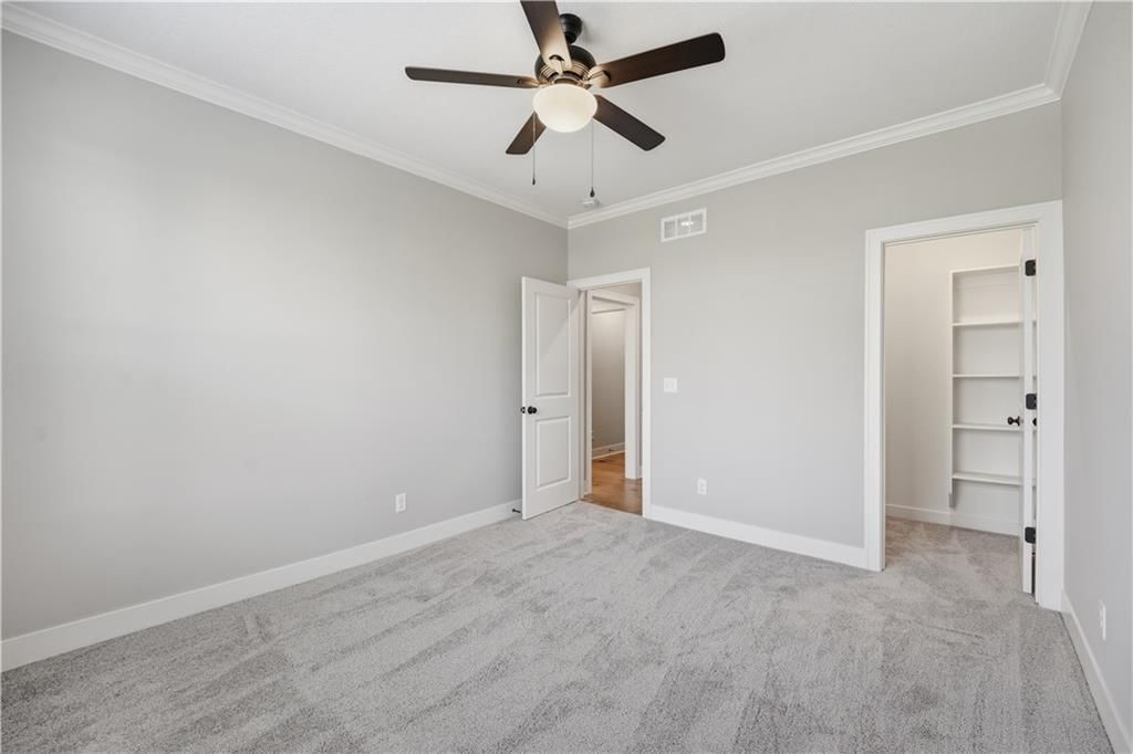 318 NW Ambersham Drive — photo 30