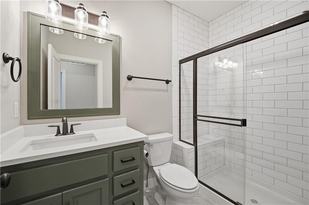 318 NW Ambersham Drive — photo 32