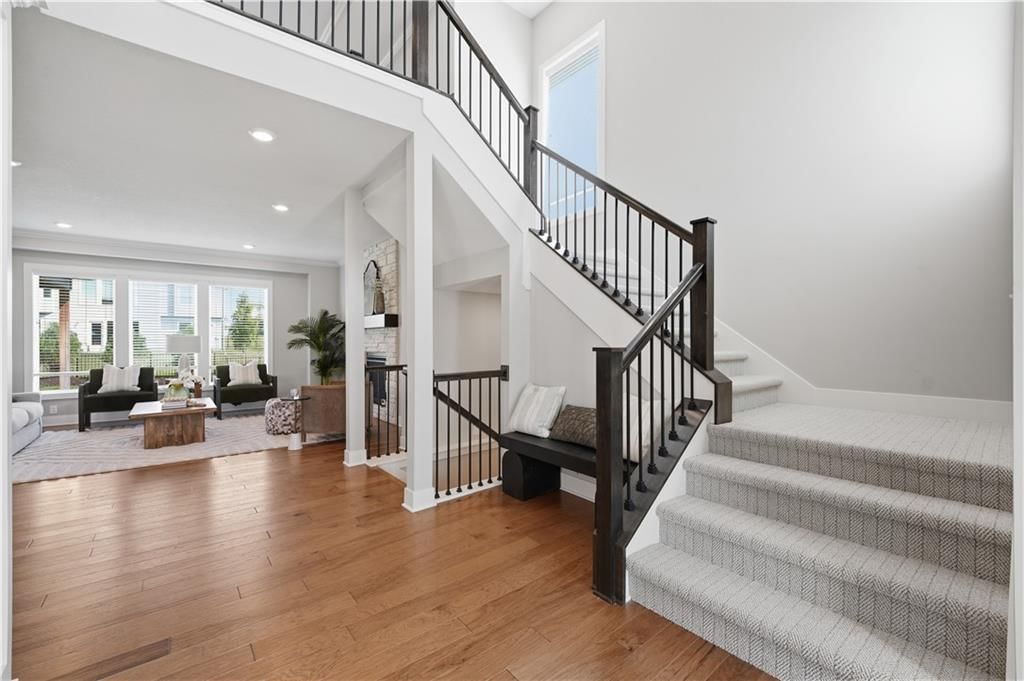 318 NW Ambersham Drive — photo 34