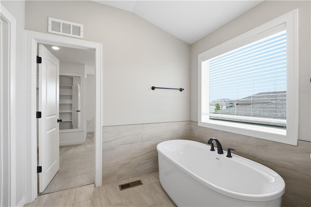 318 NW Ambersham Drive — photo 53