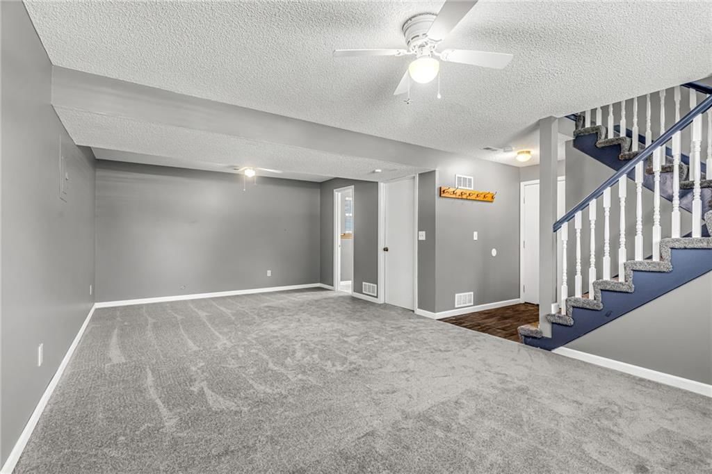 2529 SE Winchester Drive — photo 17