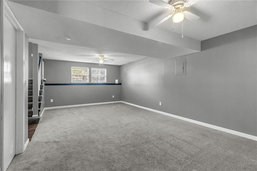 2529 SE Winchester Drive — photo 18