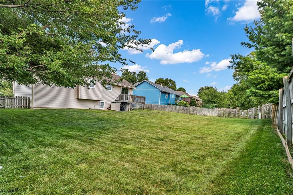 2529 SE Winchester Drive — photo 21