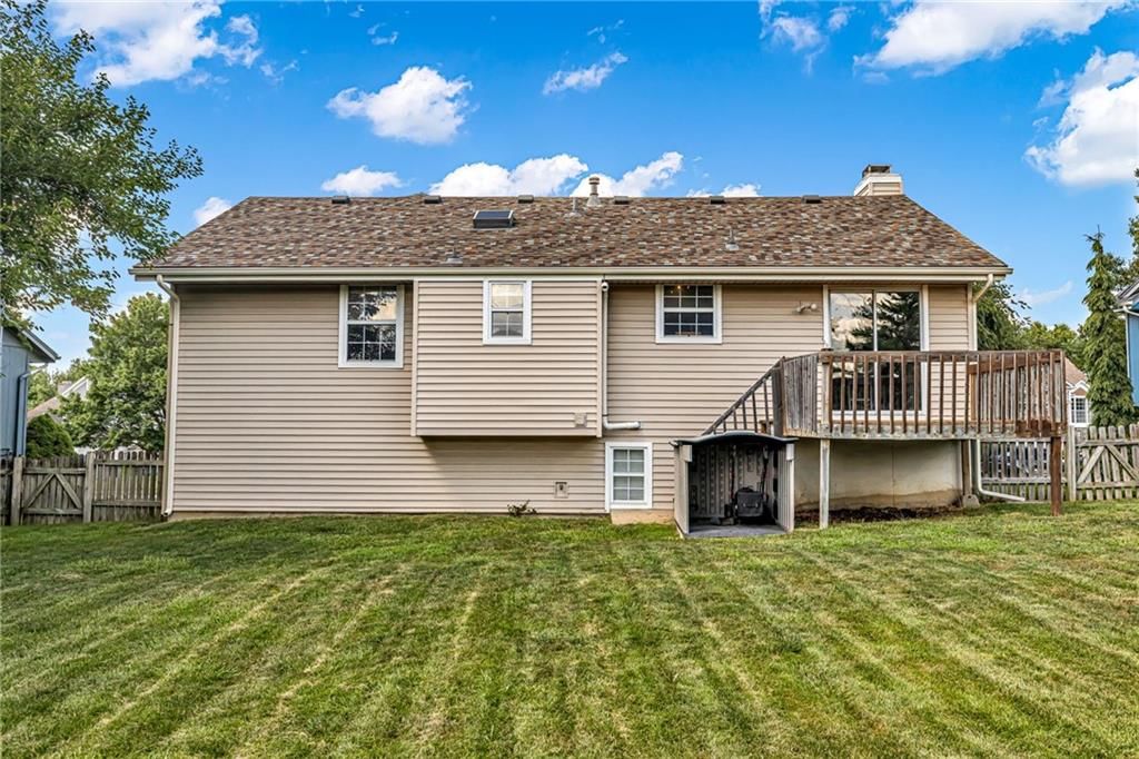 2529 SE Winchester Drive — photo 23
