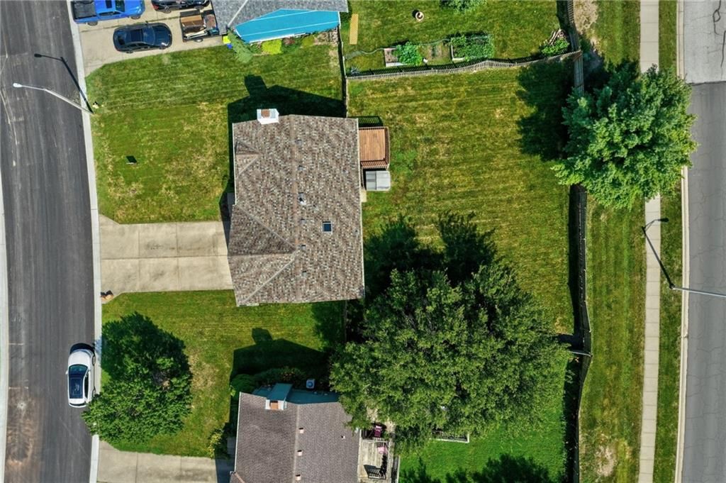 2529 SE Winchester Drive — photo 27