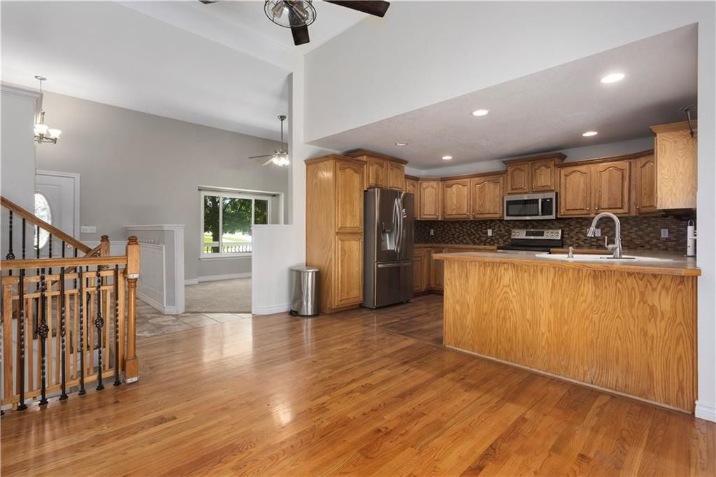 3812 Clayton Drive — photo 7