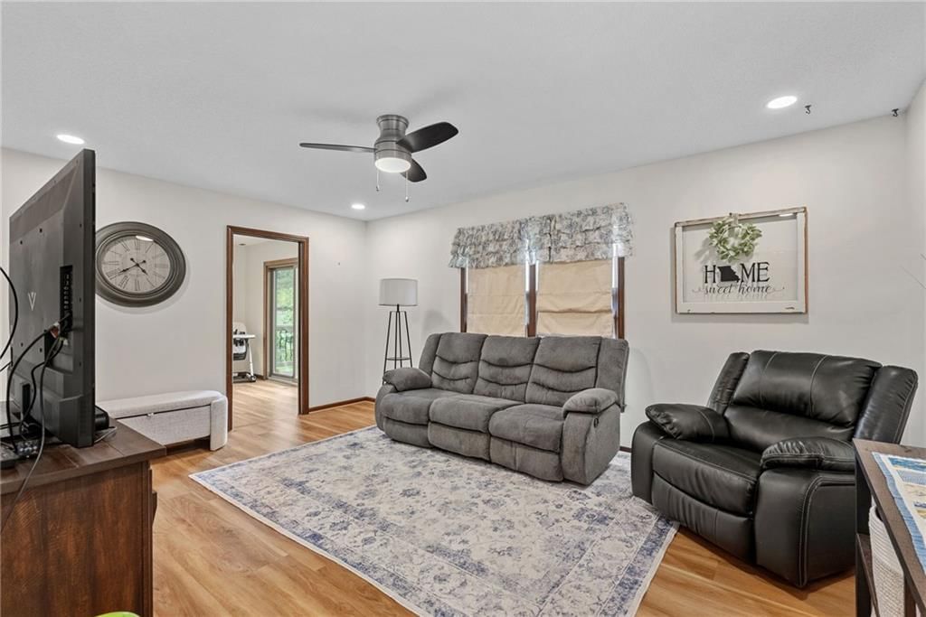 8921 Boten Road — photo 11