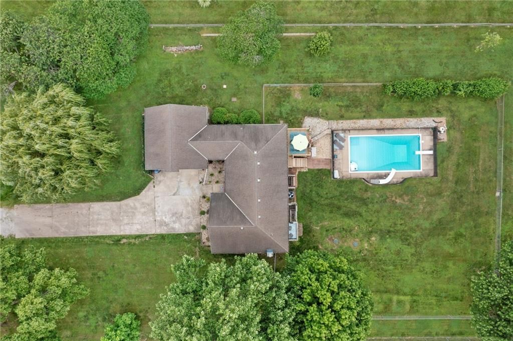 8921 Boten Road — photo 38