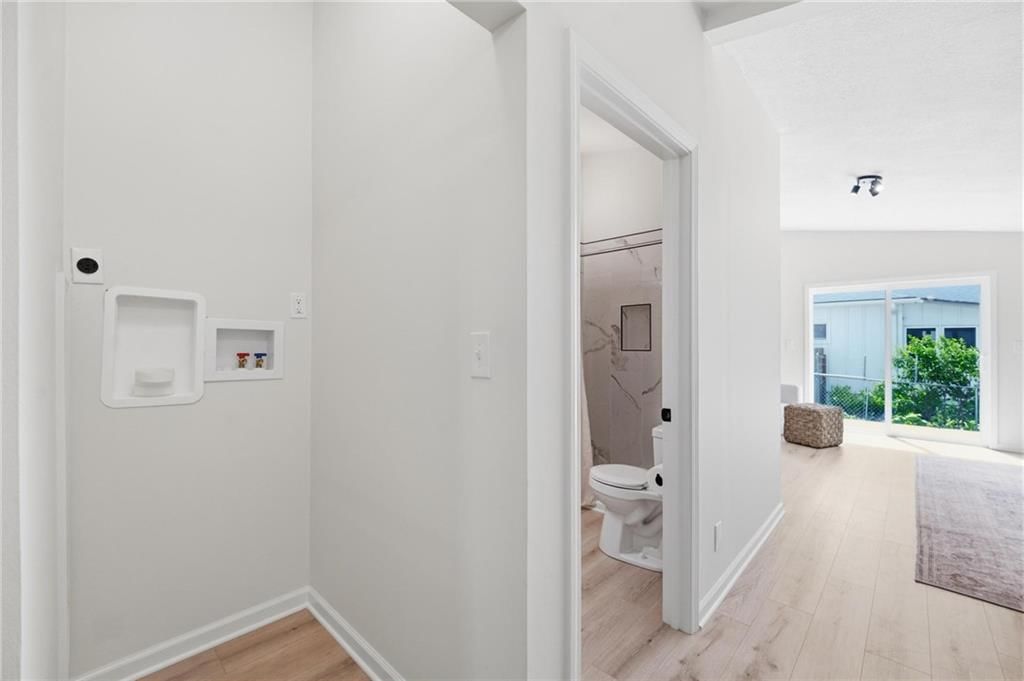7600 W 67th Street — photo 34