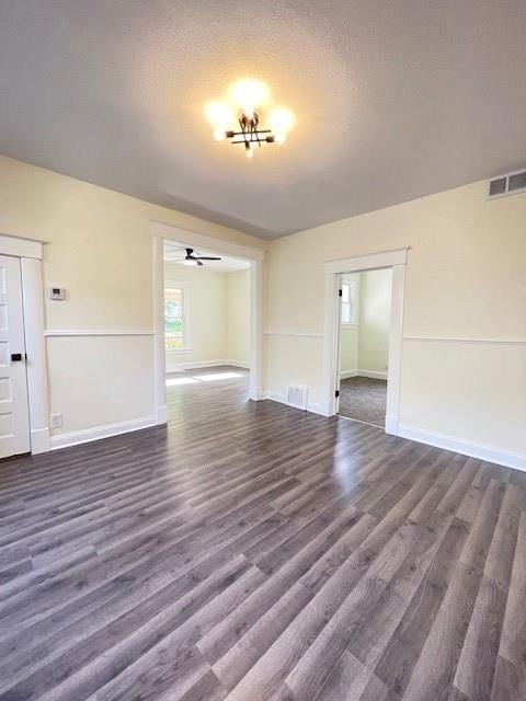 2615 Duncan Street — photo 9