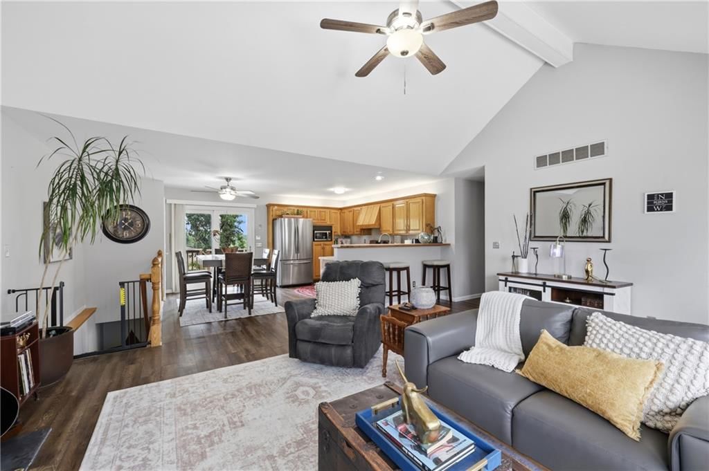 302 SW 24th Street — photo 5
