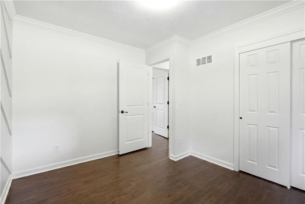 8848 LANE Avenue — photo 24