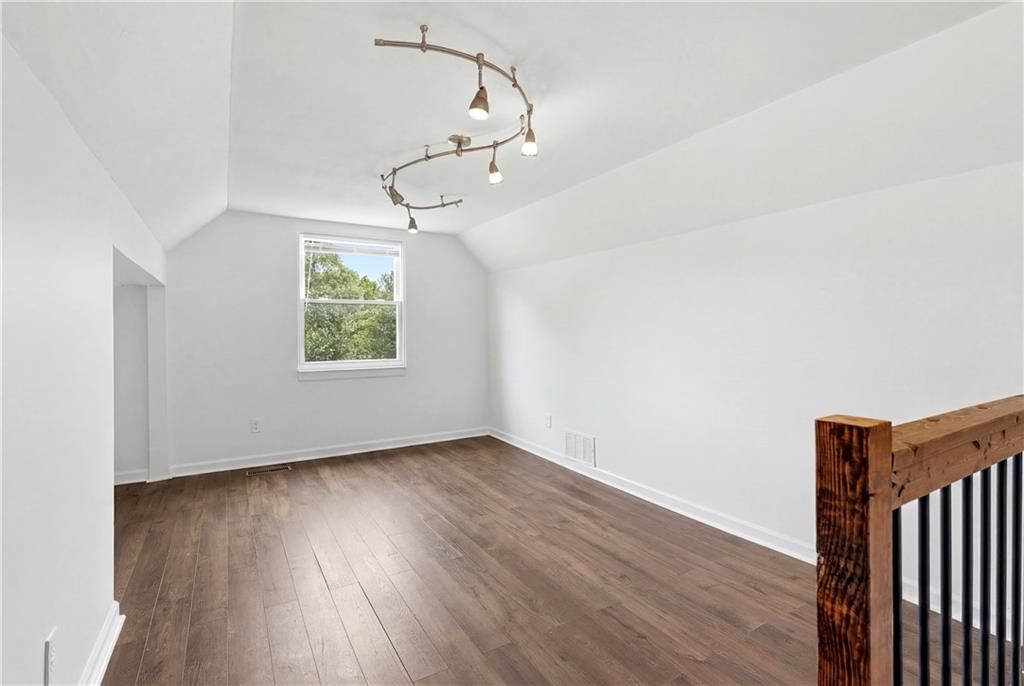 8848 LANE Avenue — photo 28