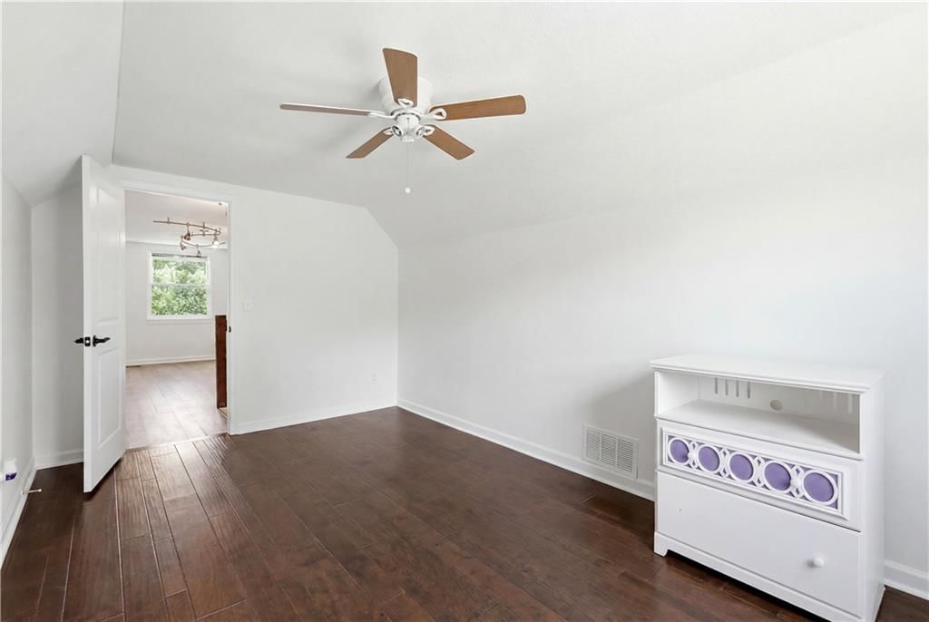 8848 LANE Avenue — photo 30