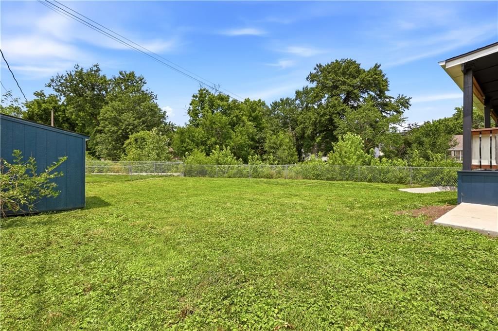 8848 LANE Avenue — photo 47