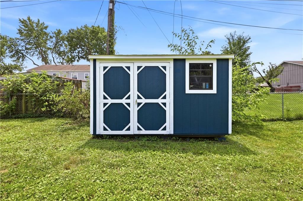 8848 LANE Avenue — photo 48