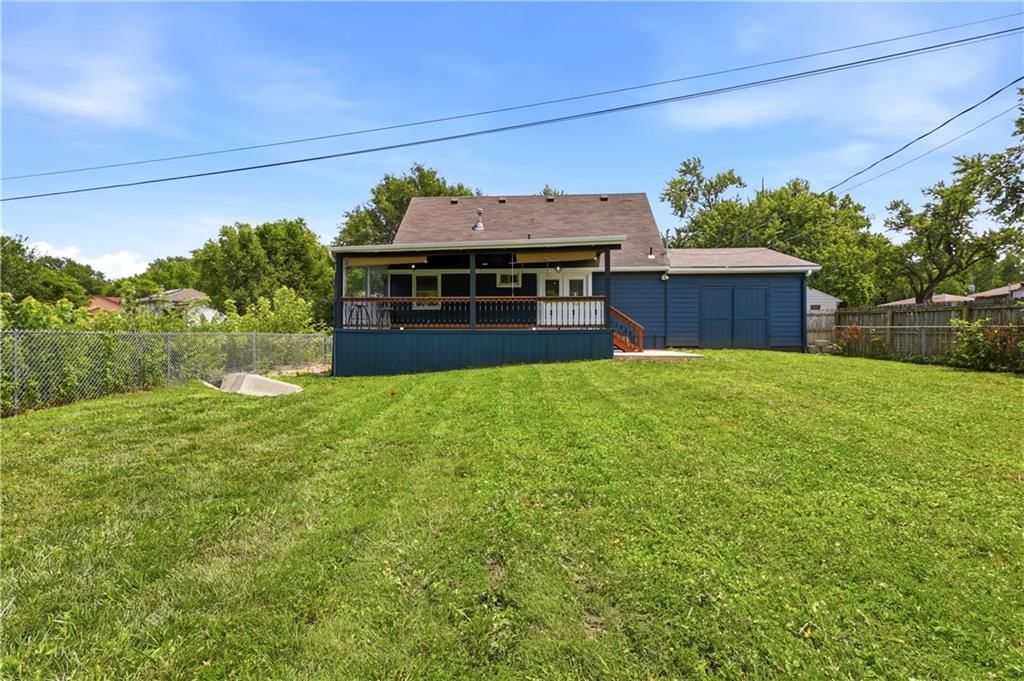 8848 LANE Avenue — photo 50