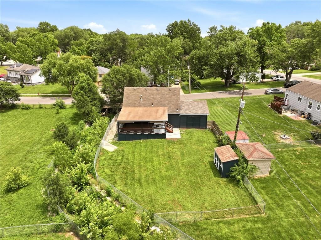 8848 LANE Avenue — photo 57