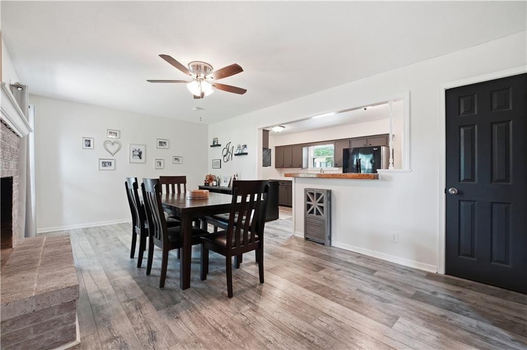 3916 Queen Ridge Drive — photo 11