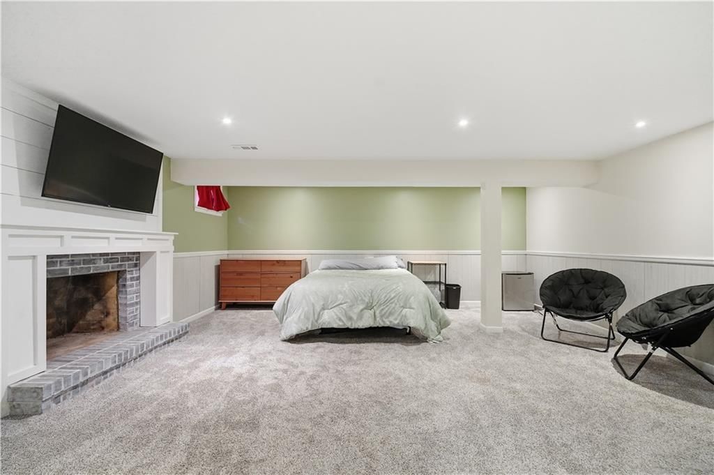 3916 Queen Ridge Drive — photo 25