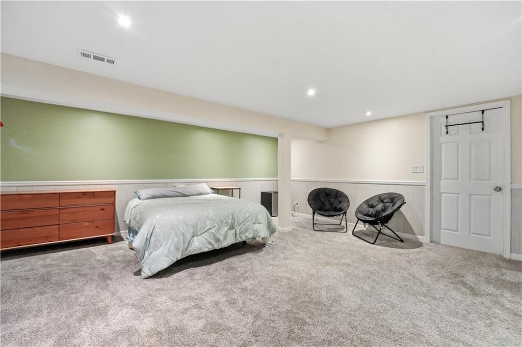 3916 Queen Ridge Drive — photo 29