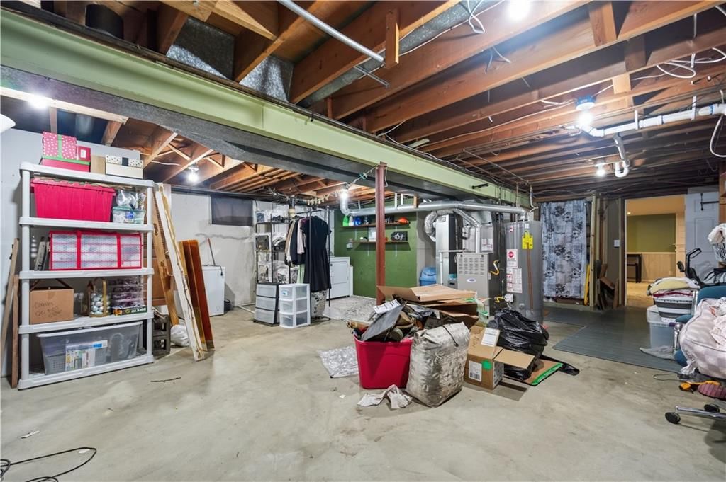 3916 Queen Ridge Drive — photo 34