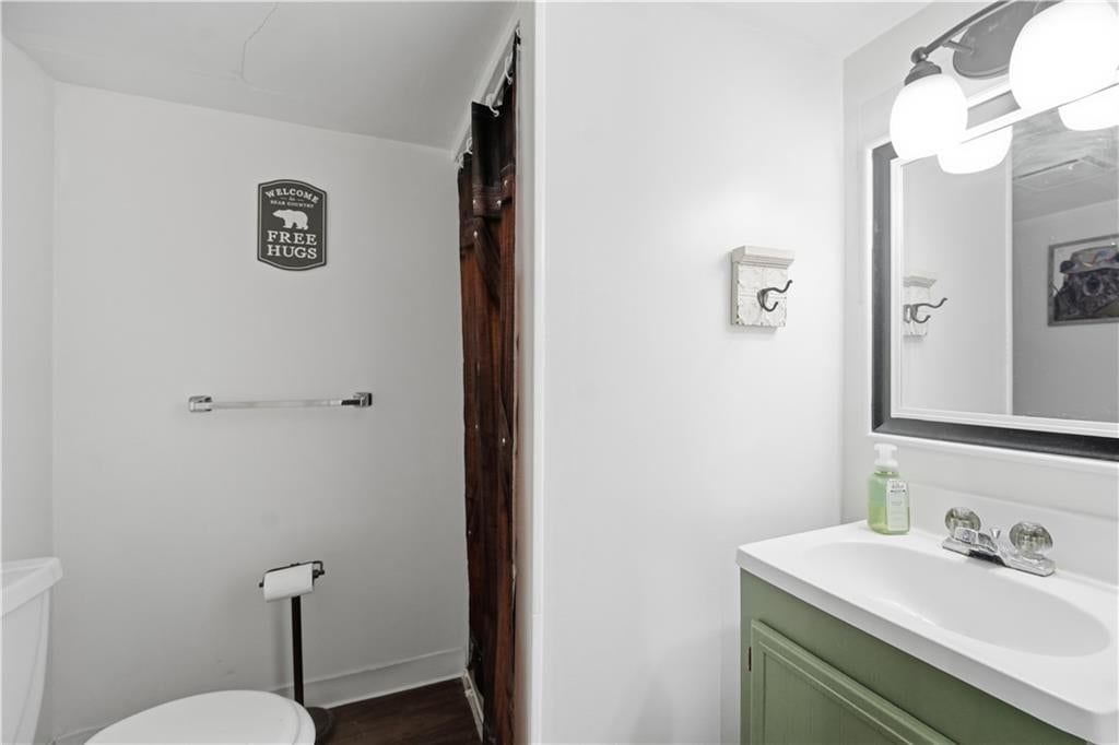 3916 Queen Ridge Drive — photo 35