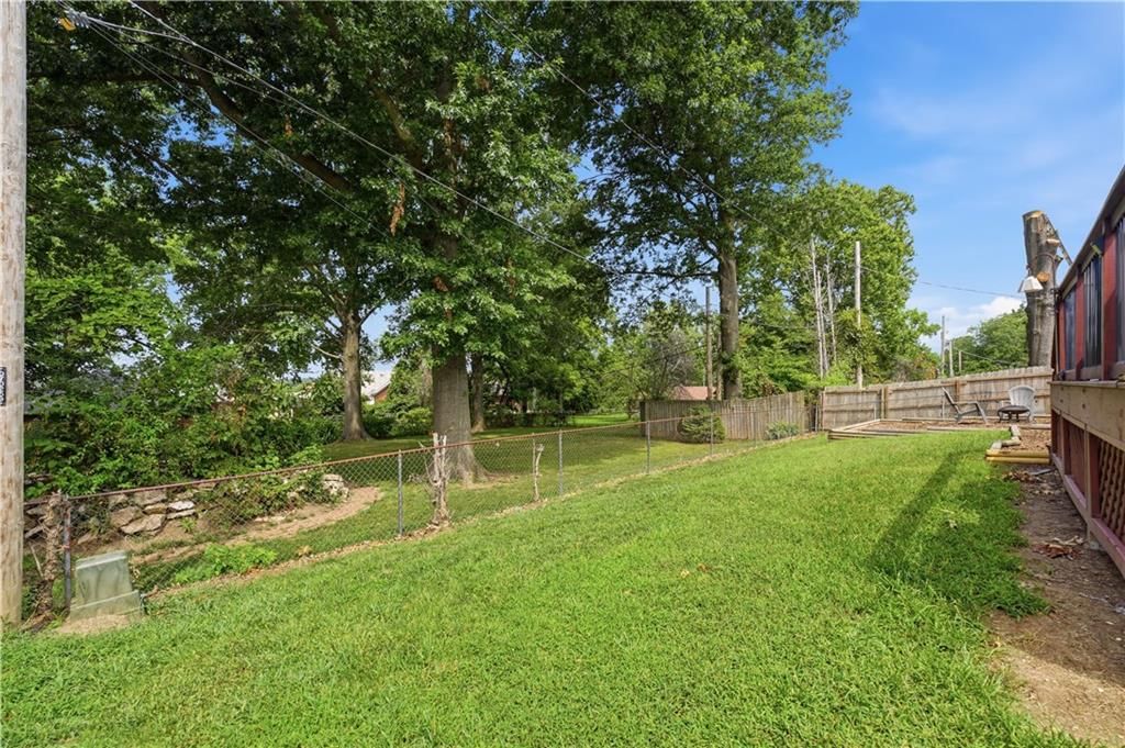 3916 Queen Ridge Drive — photo 42