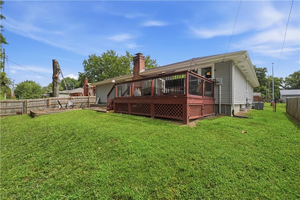 3916 Queen Ridge Drive — photo 43