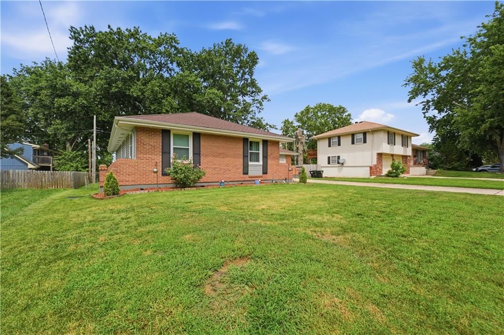 3916 Queen Ridge Drive — photo 49