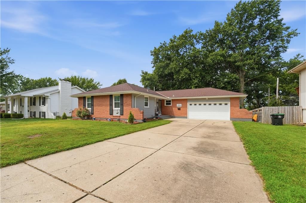 3916 Queen Ridge Drive — photo 50