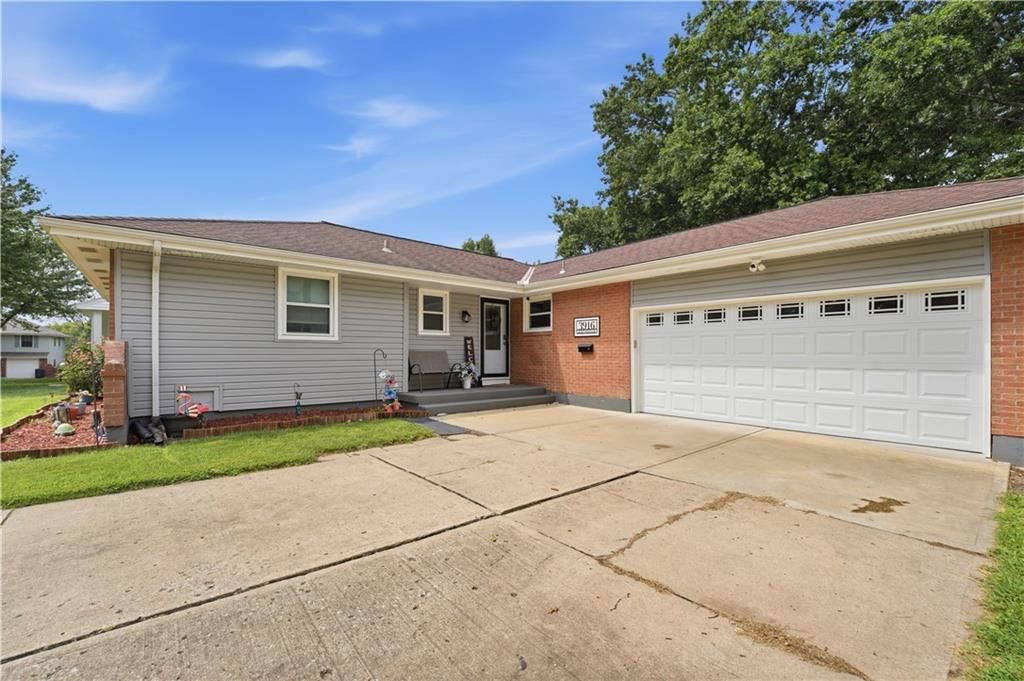 3916 Queen Ridge Drive — photo 51