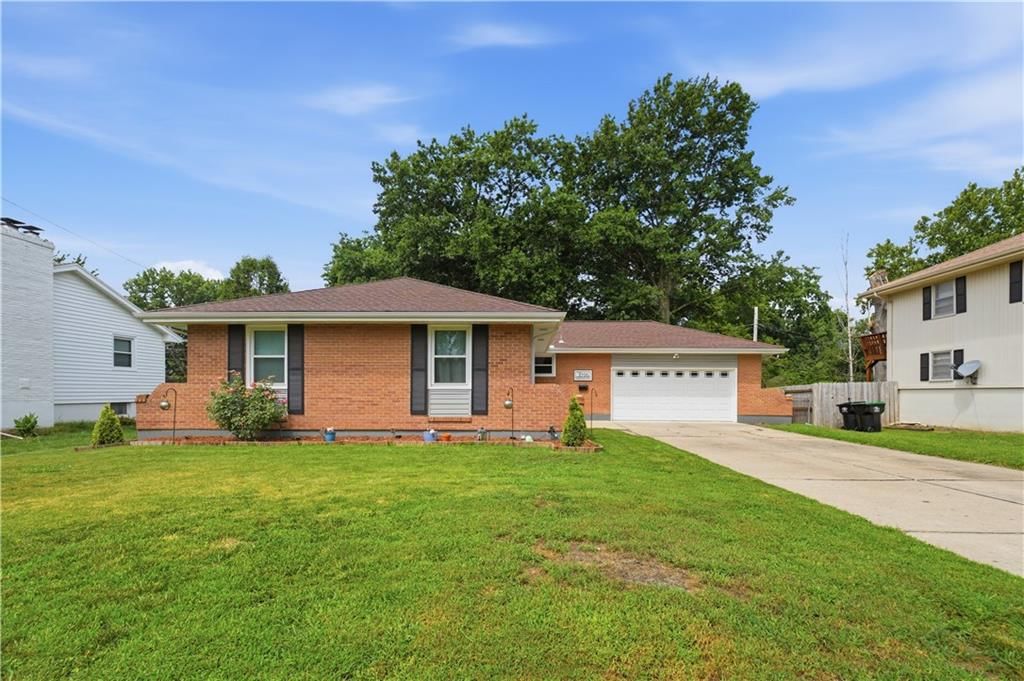 3916 Queen Ridge Drive — photo 52