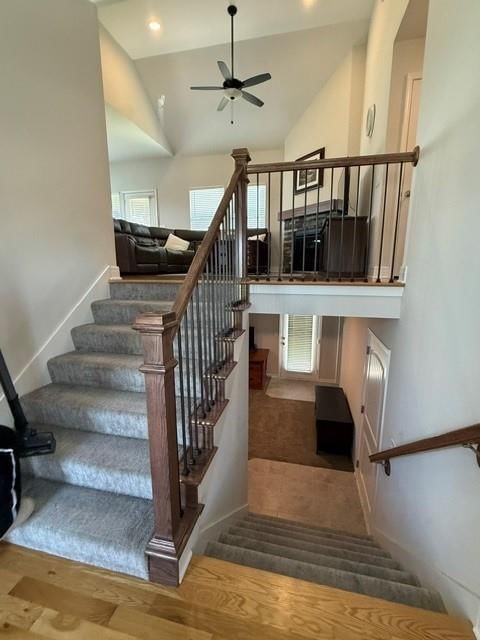 16338 Lois Lane — photo 17