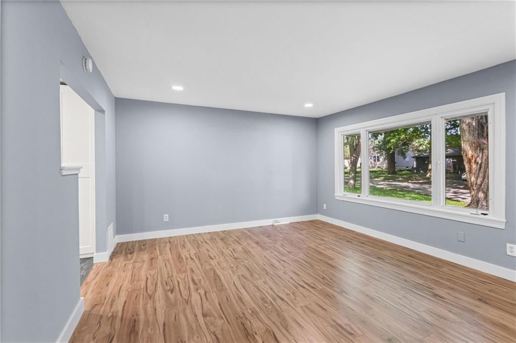 5624 Harvard Avenue — photo 5