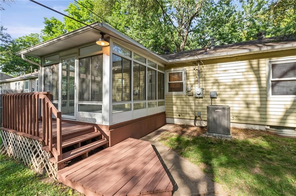5624 Harvard Avenue — photo 28