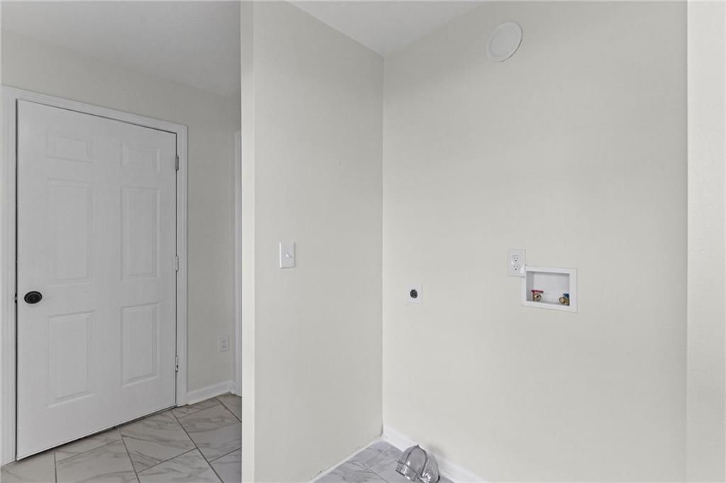 8105 E 80th Terrace — photo 21