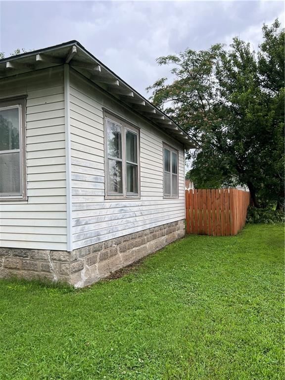 1617 Dirr Avenue — photo 4