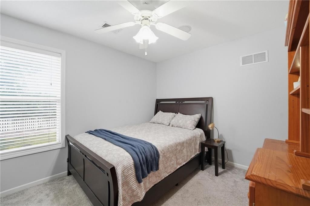 10926 N Holly Street — photo 26