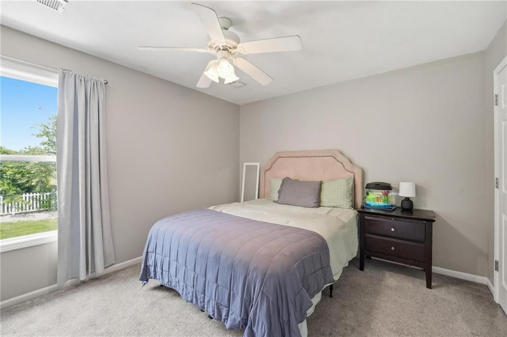 10926 N Holly Street — photo 32
