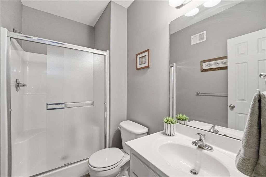 10926 N Holly Street — photo 39