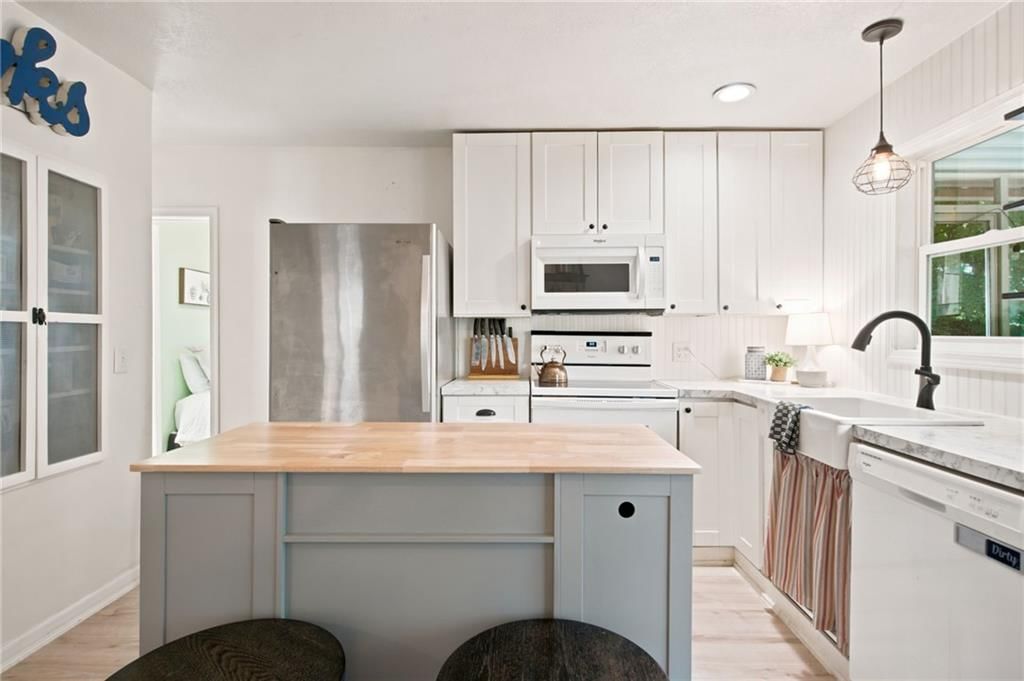 6024 W 51st Street — photo 9